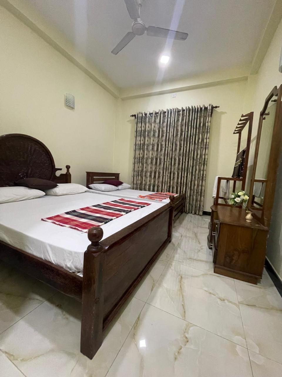 House Of Richness Hotel Negombo Ngoại thất bức ảnh